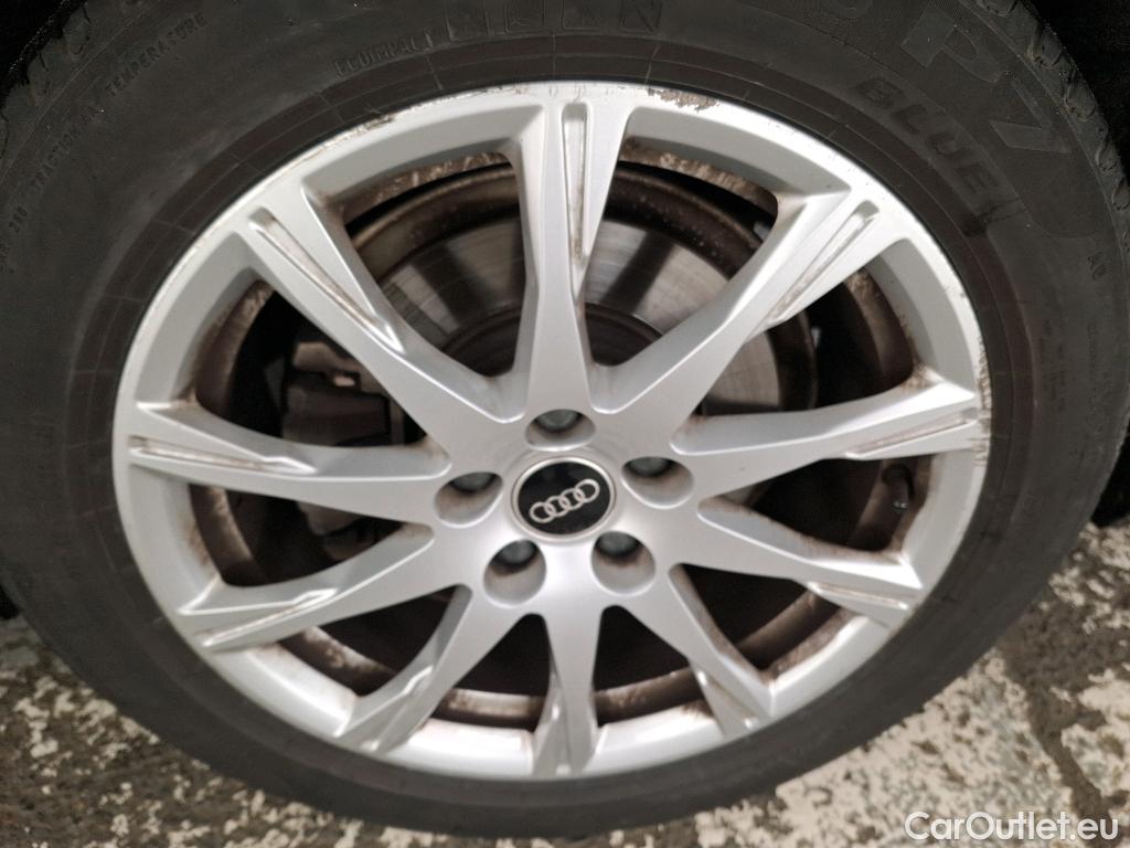 Audi  A4  Avant 30 TDI Business Line 2.0 TDI 135CV BVA7 E6d #19
