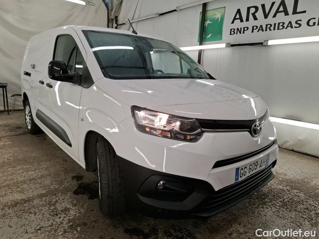 Toyota  Proace TOYOTA  City / 2019 / 4P / Fourgonnette 1.5 Long 100 D-4D Business #4