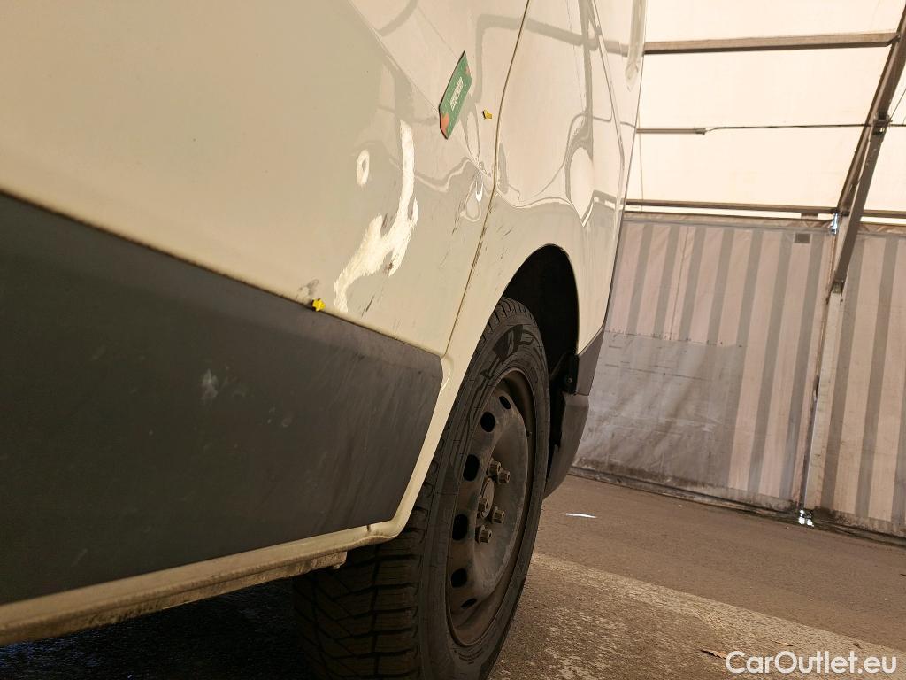  Renault  Trafic RENAULT  VU 4p Fourgon FG GCFL1H1 1200 dCi95 Stop&Start E6 #3