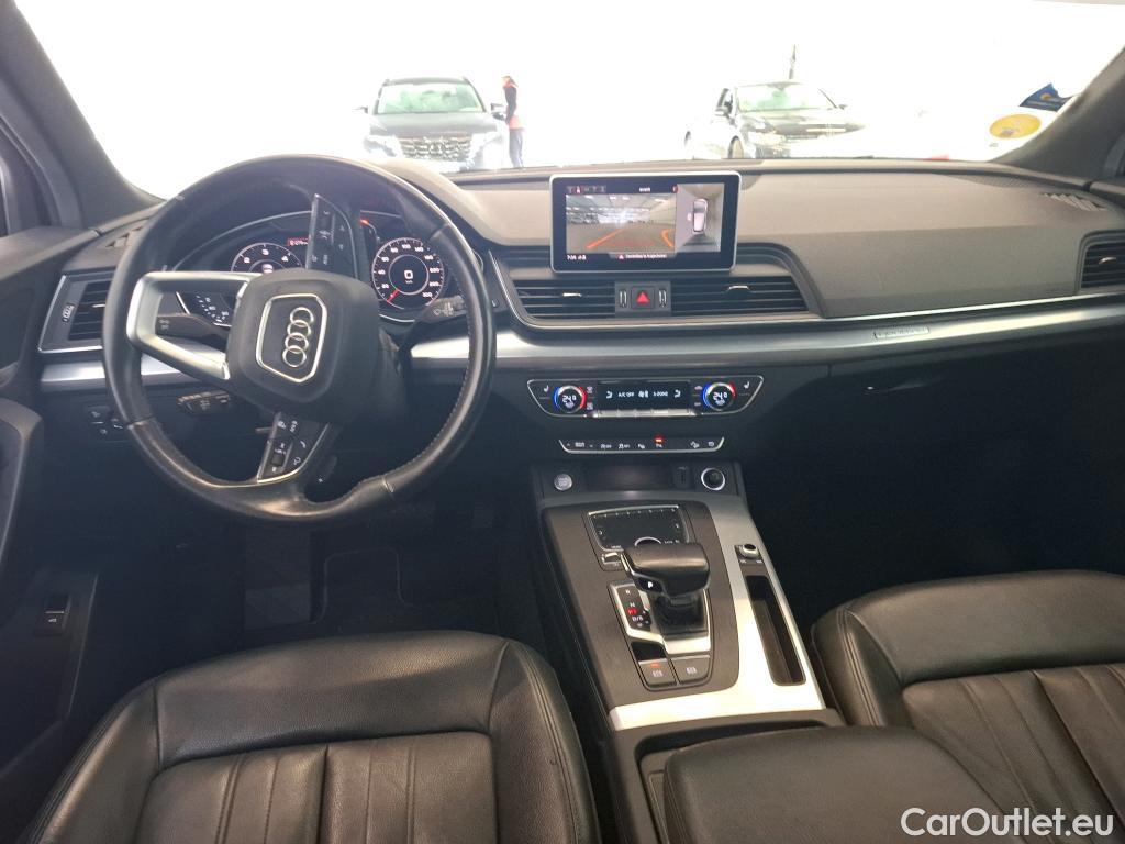 Audi  Q5 AUDI  / 2016 / 5P / SUV 40 TDI 190 QTT S TRONIC 7 DESIGN LUXE #5