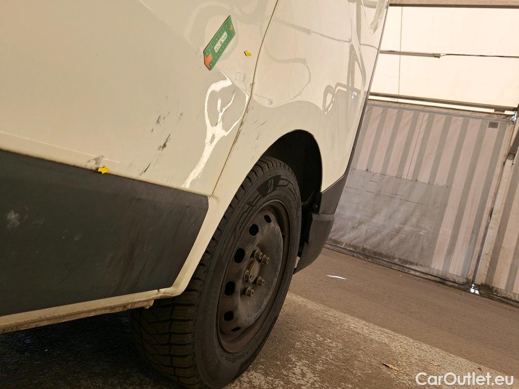  Renault  Trafic RENAULT  VU 4p Fourgon FG GCFL1H1 1200 dCi95 Stop&Start E6 #2