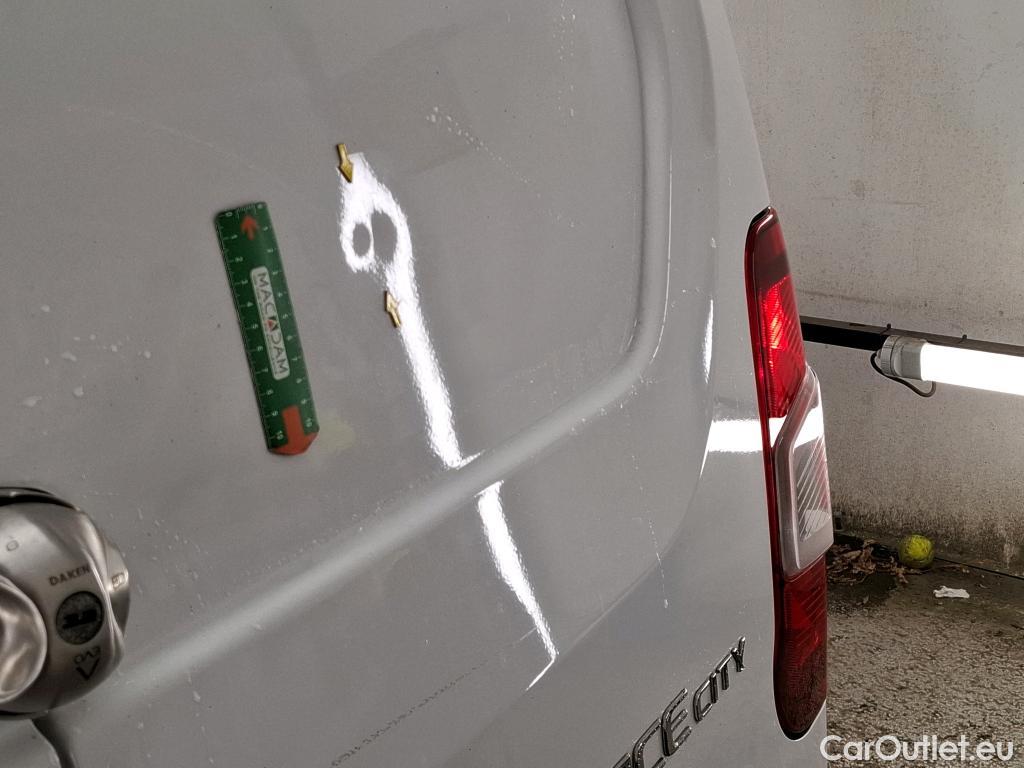Toyota  Proace TOYOTA  City / 2019 / 4P / Fourgonnette 1.5 Long 100 D-4D Business #5
