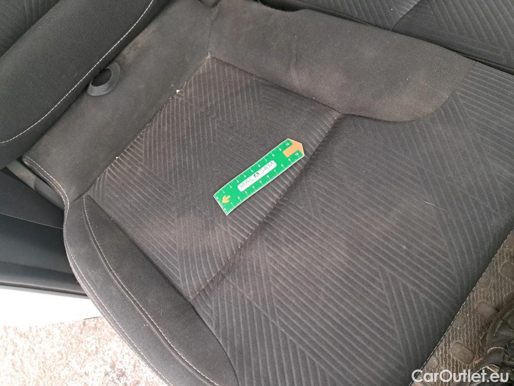  Renault  Trafic RENAULT  VU 4p Fourgon FG GCFL1H1 1200 dCi95 Stop&Start E6 #33
