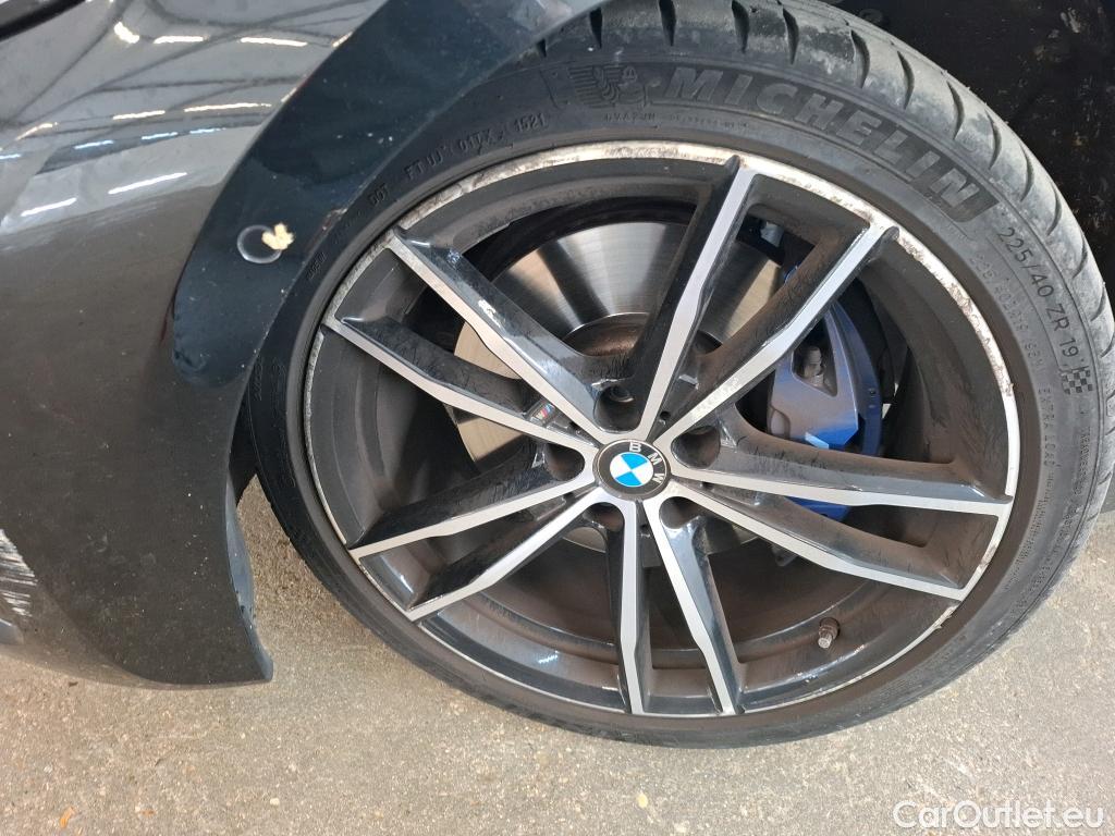 Bmw  Serie 3 Série 3 Lim. 330 e M Sport 2.0 250CV BVA8 E6dT #13