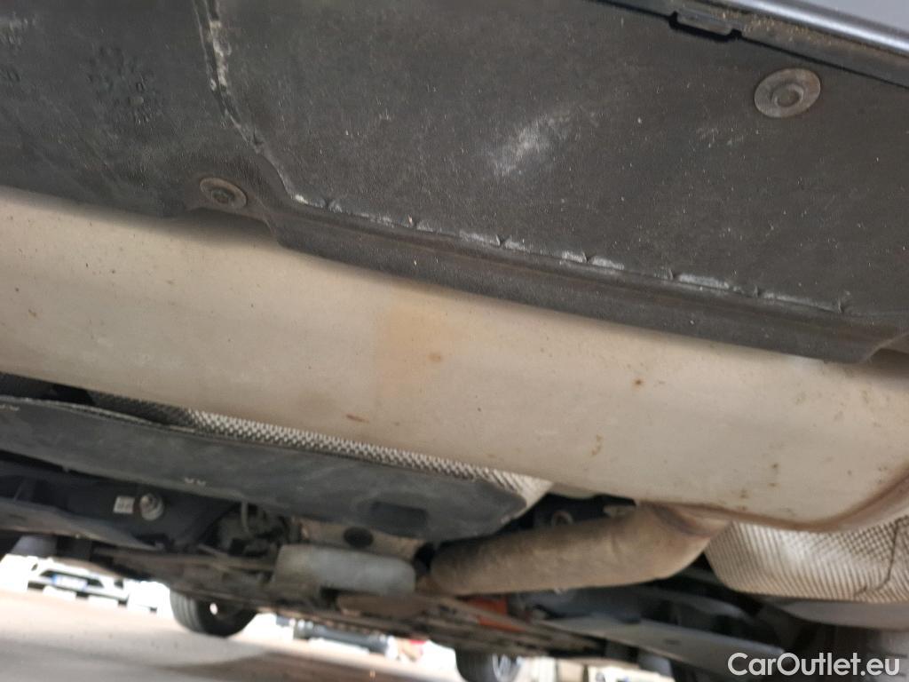 Bmw  Serie 3 Série 3 Lim. 330 e M Sport 2.0 250CV BVA8 E6dT #44