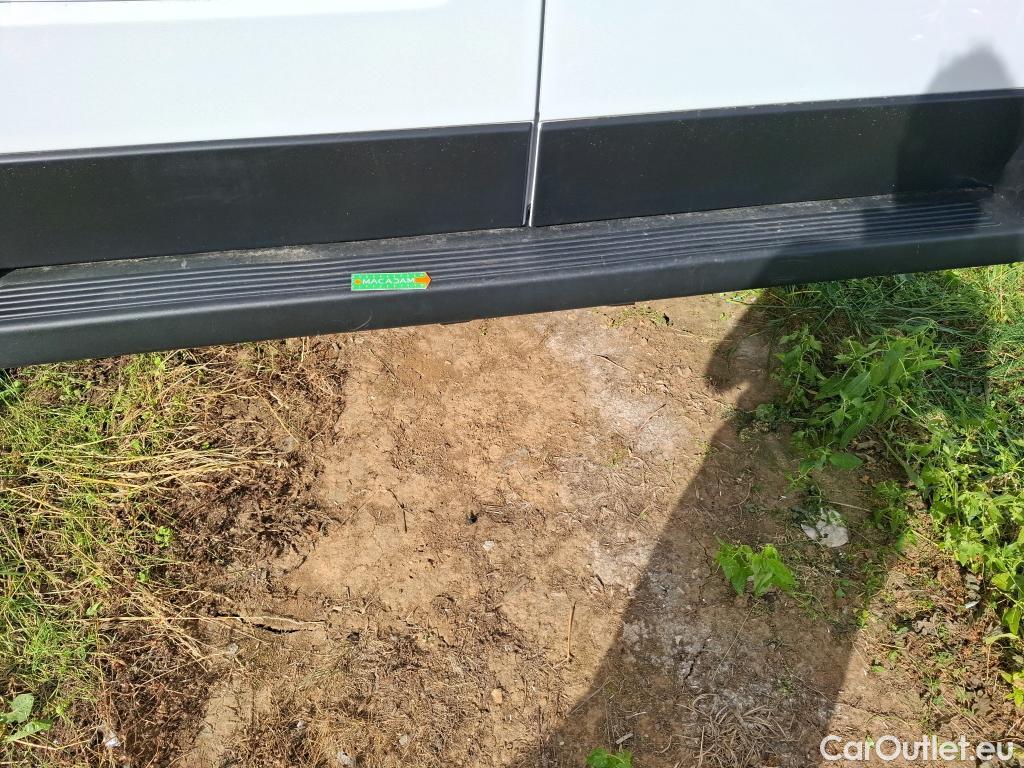 Peugeot  Boxer  Fourgon 330 L1H1 Pro BlueHDi 120 Start&Stop 2.2 120CV BVM6 #1