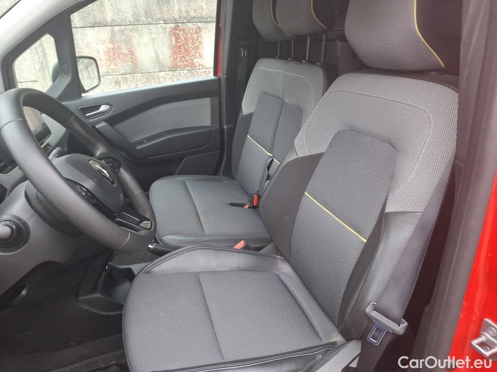 Renault  Kangoo RENAULT  / 2021 / 4P / Fourgonnette EXTRA - BLUE DCI 115 #10