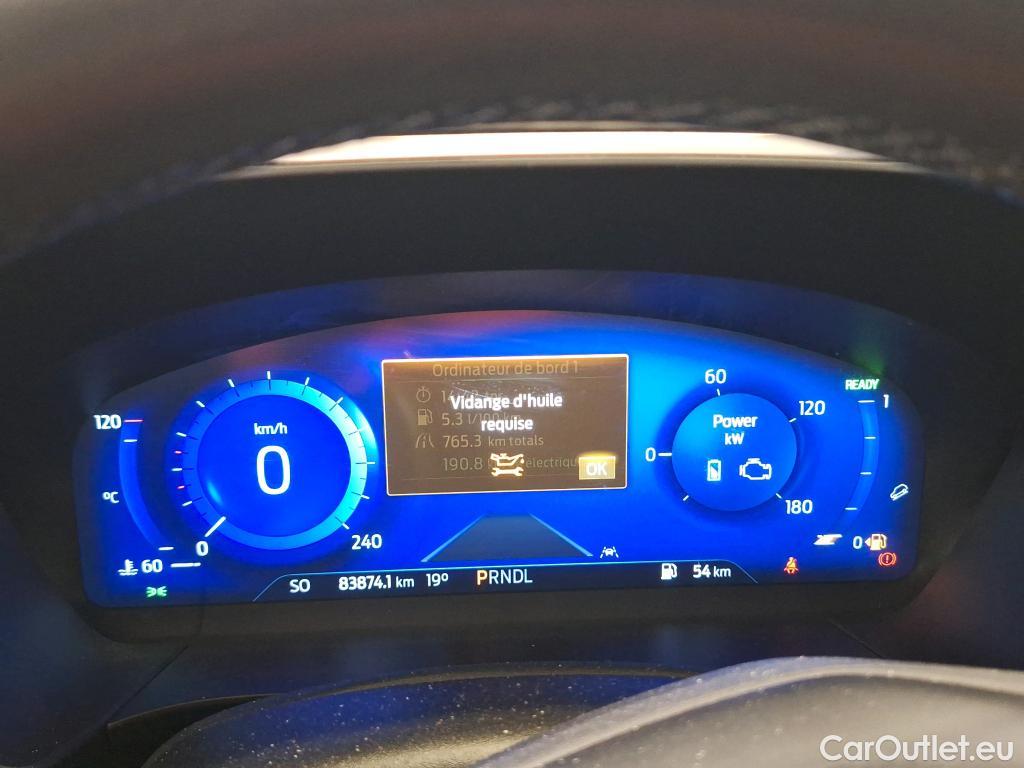 Ford  Kuga FORD  / 2019 / 5P / SUV 2.5 190 hybrid Flexifuel Pshift Titanium #23
