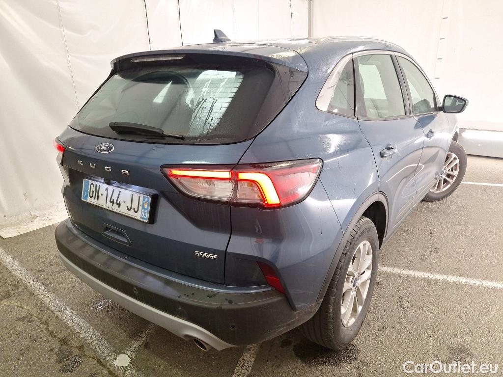 Ford  Kuga FORD  / 2019 / 5P / SUV 2.5 190 hybrid Flexifuel Pshift Titanium #3