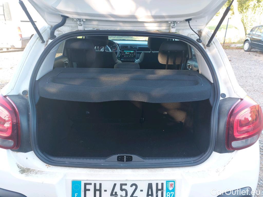 Citroen  C3 CITROEN  / 2016 / 5P / Berline PureTech 110 S&S BVM Shine Business #9