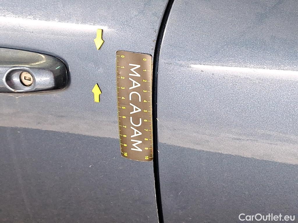 Ford  Kuga FORD  / 2019 / 5P / SUV 2.5 190 hybrid Flexifuel Pshift Titanium #5