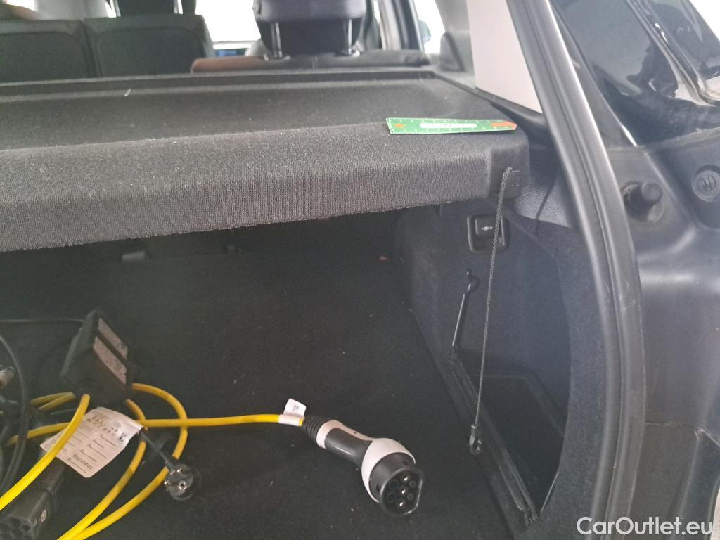 Bmw  X1 Série  xDrive 25 e Lounge 1.5 220CV BVA6 E6d #46