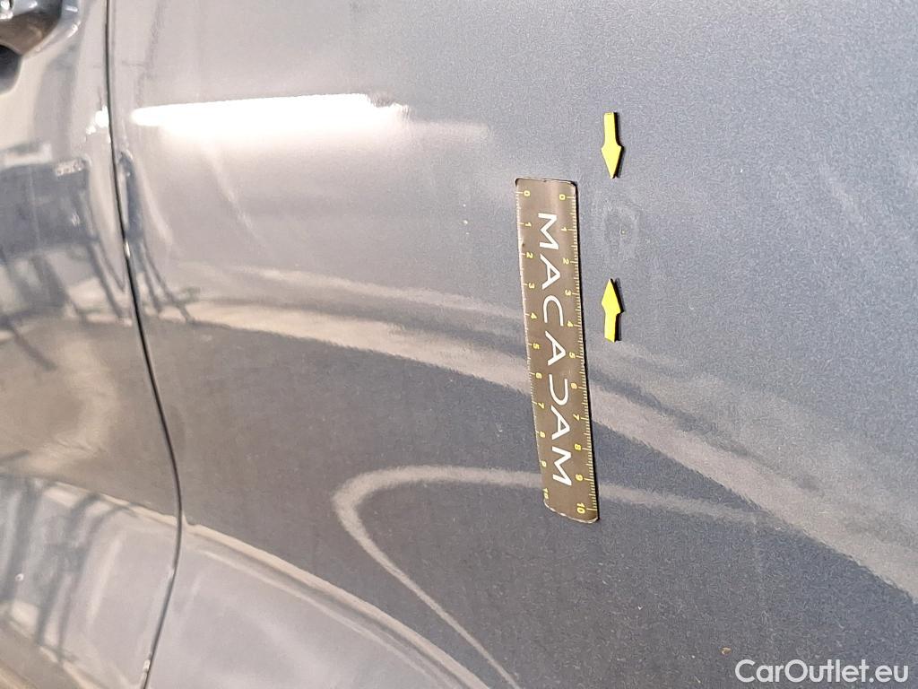 Ford  Kuga FORD  / 2019 / 5P / SUV 2.5 190 hybrid Flexifuel Pshift Titanium #14
