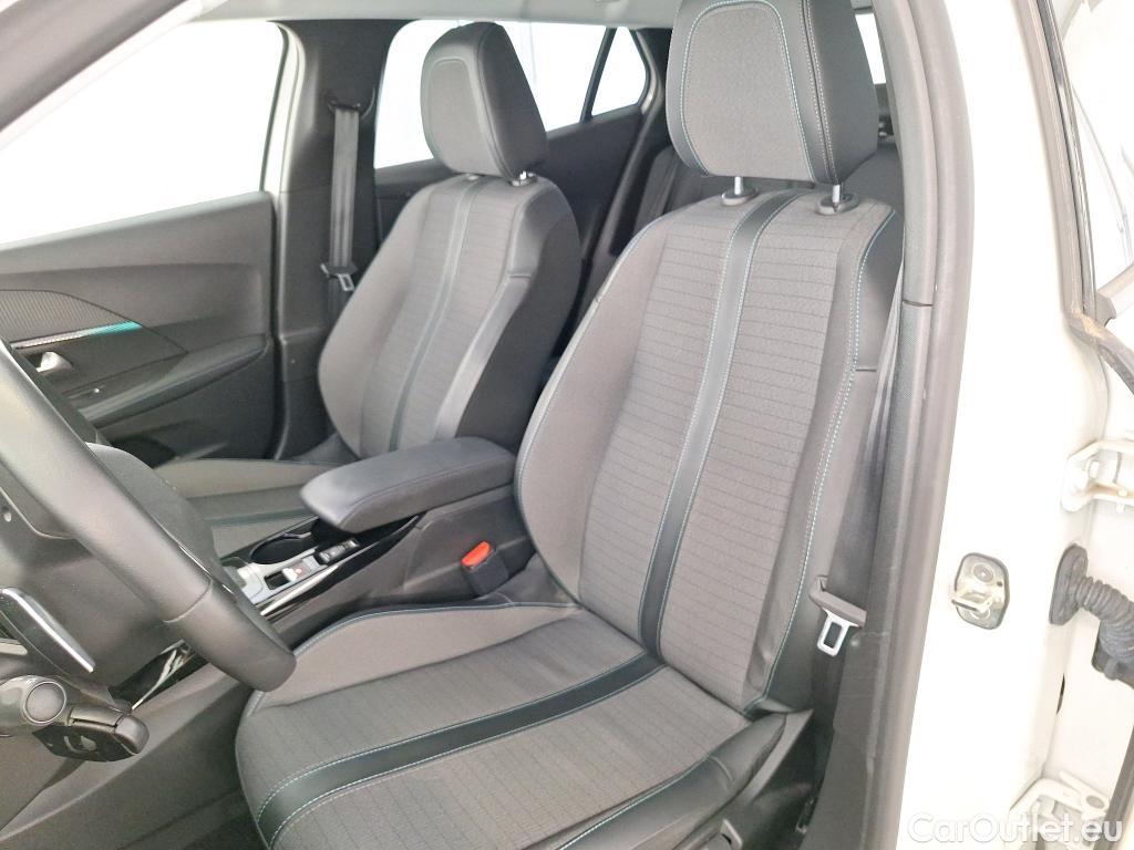 Peugeot  2008  Allure Pack 1.5 HDi 130CV E6d / VO RECONDITIONNE - PHOTOS AVANT RECONDITIONNEMENT #8