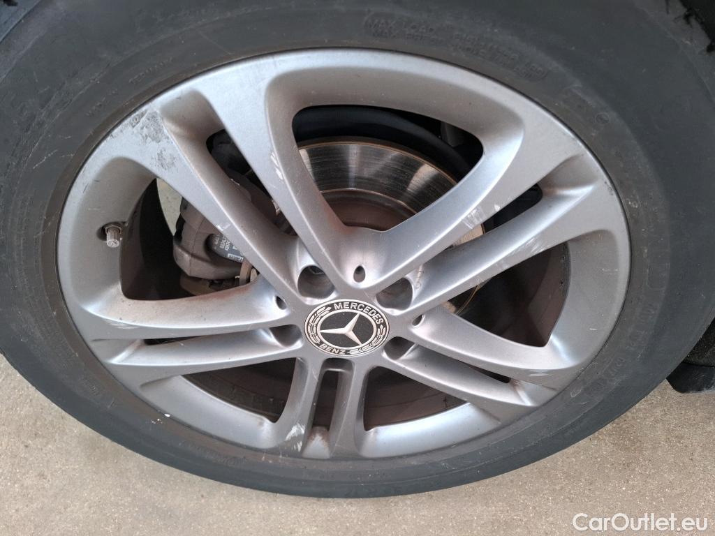 Mercedes  B-Klasse MERCEDES-BENZ Classe B / 2019 / 5P / monospace B 180 d Business Line Edition BA7 #25