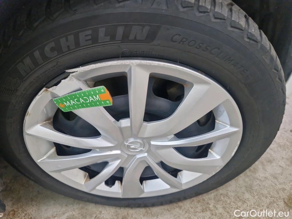 Opel  Corsa  F e Edition Business 50kWh BVA #28