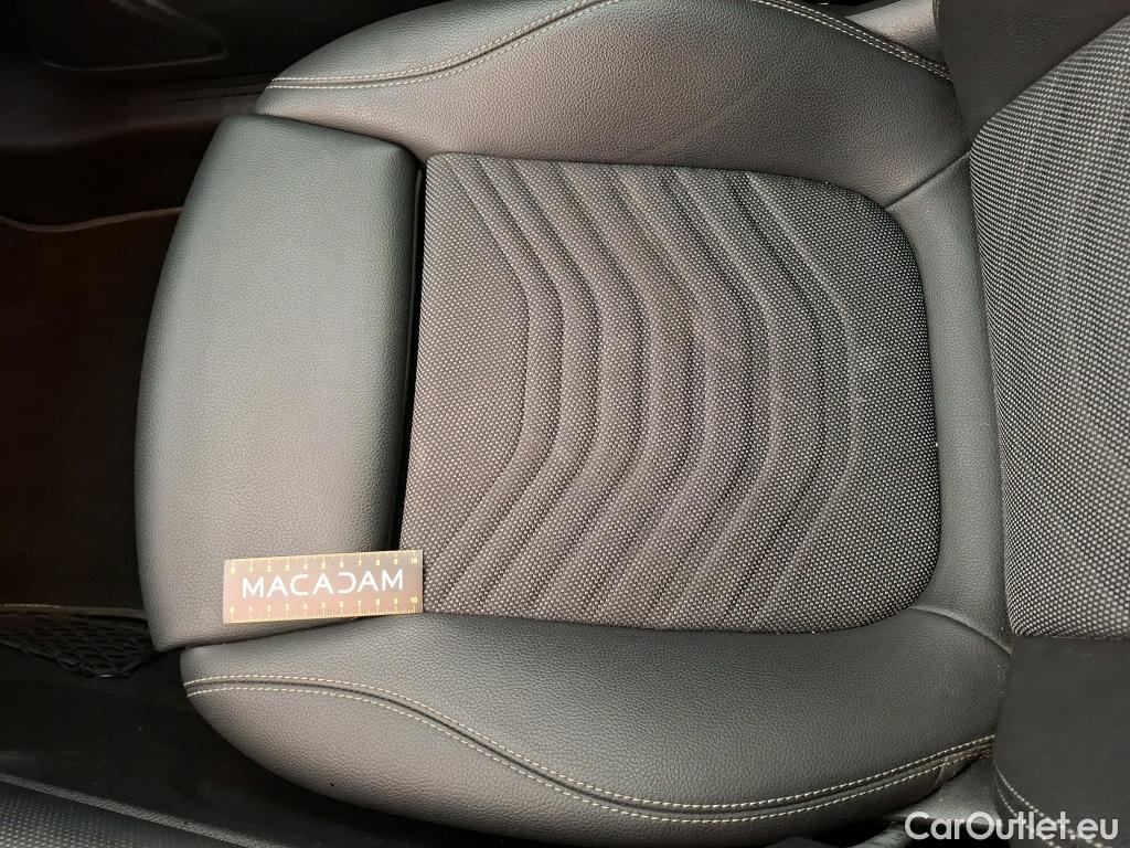 Mercedes  B-Klasse MERCEDES-BENZ Classe B / 2019 / 5P / monospace B 180 d Business Line Edition BA7 #55