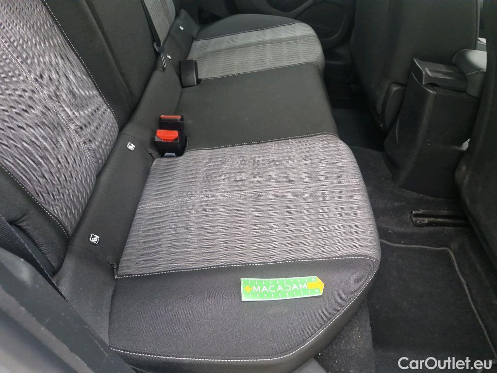 Opel  Corsa  F e Edition Business 50kWh BVA #22