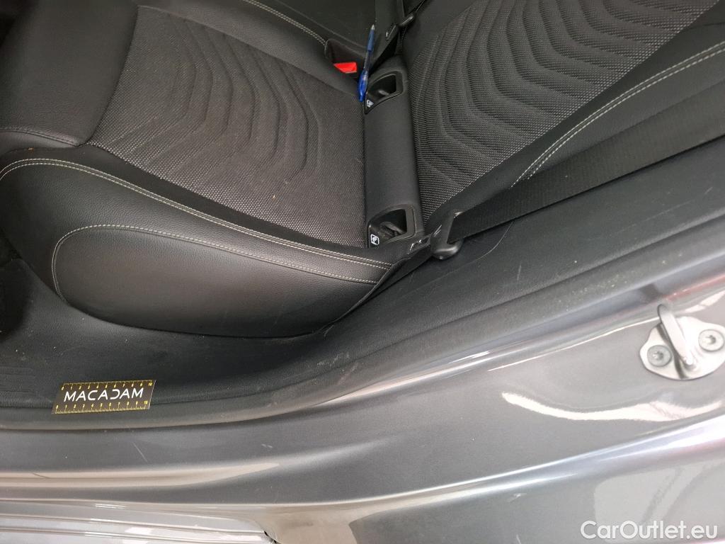 Mercedes  B-Klasse MERCEDES-BENZ Classe B / 2019 / 5P / monospace B 180 d Business Line Edition BA7 #48