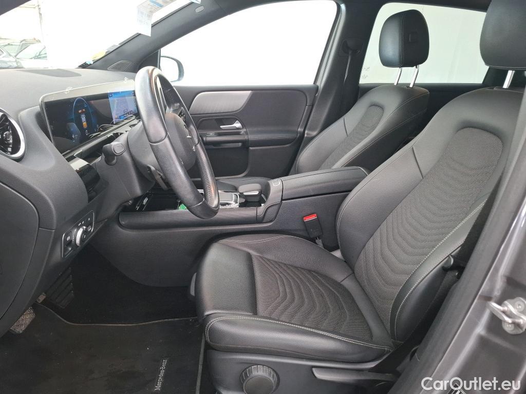 Mercedes  B-Klasse MERCEDES-BENZ Classe B / 2019 / 5P / monospace B 180 d Business Line Edition BA7 #8