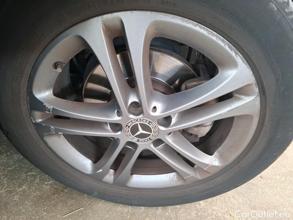 Mercedes  B-Klasse MERCEDES-BENZ Classe B / 2019 / 5P / monospace B 180 d Business Line Edition BA7 #32