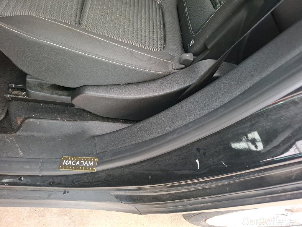 Renault  Scenic  IV Business 1.7 dCi 120CV BVA6 E6dT #41