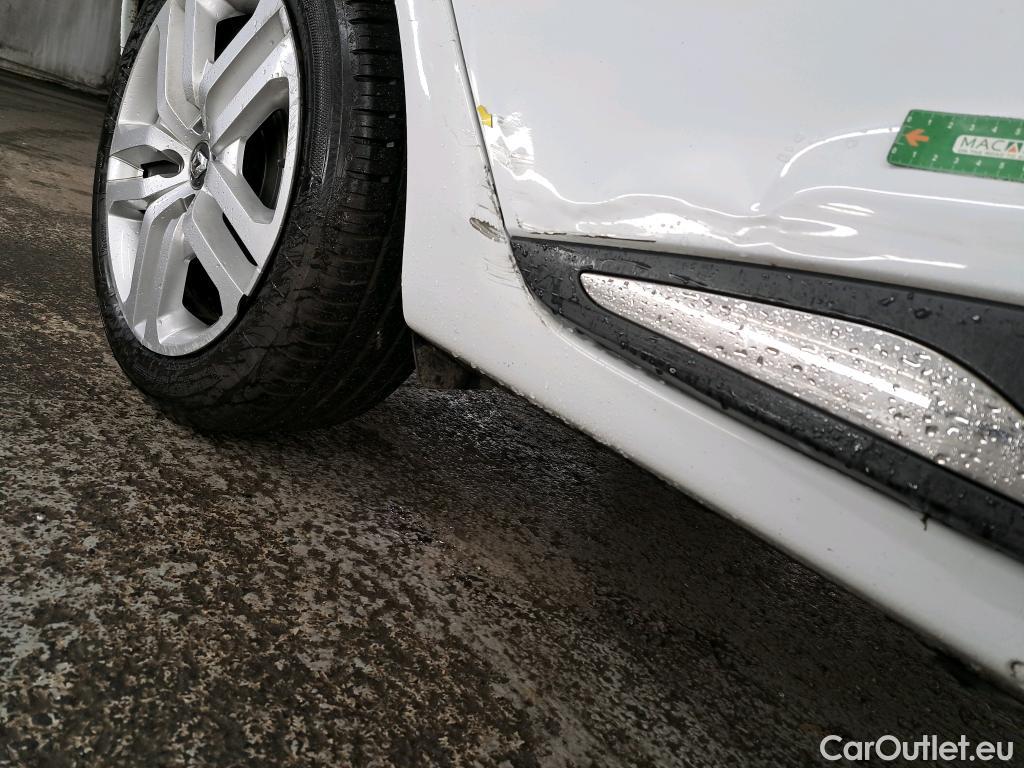 Renault  Clio RENAULT  5p Berline Business dCi 90 #2