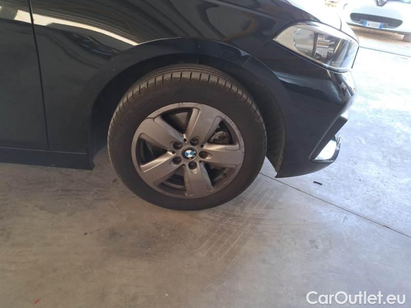 Bmw  Serie 1 BMW  / 2019 / 5P / BERLINA 116D ADVANTAGE #89