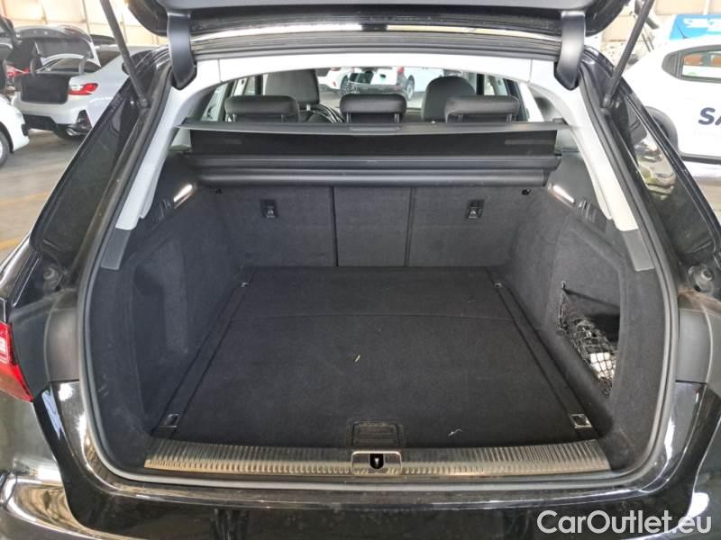 Audi  A4 AUDI  AVANT / 2019 / 5P / STATION WAGON 2.0 30 TDI 100KW SLINE EDIT. S TRONIC #119