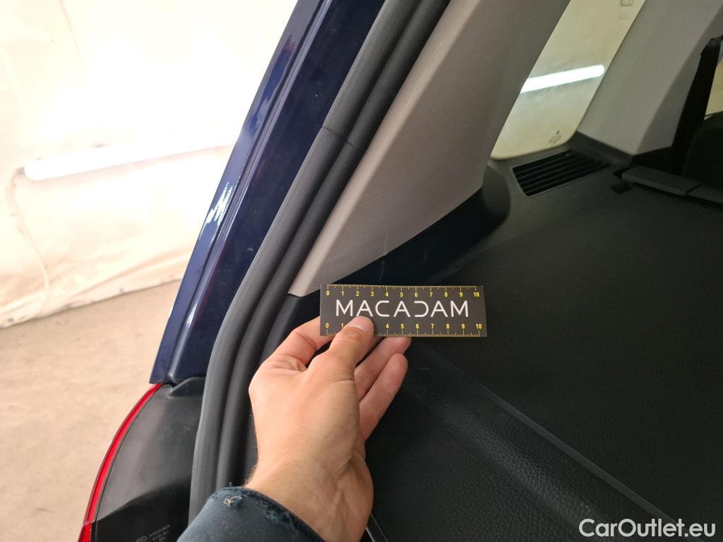 Volkswagen  Touran  Life Plus 2.0 TDI 120CV BVM6 E6d #19