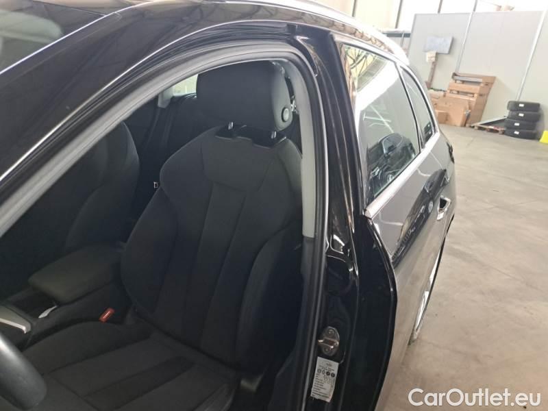 Audi  A4 AUDI  AVANT / 2019 / 5P / STATION WAGON 2.0 30 TDI 100KW SLINE EDIT. S TRONIC #108