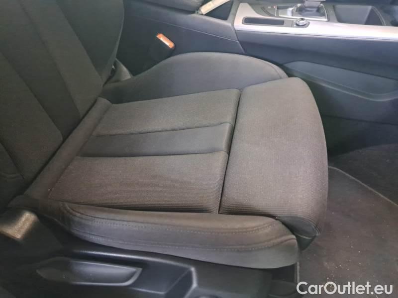 Audi  A4 AUDI  AVANT / 2019 / 5P / STATION WAGON 2.0 30 TDI 100KW SLINE EDIT. S TRONIC #135