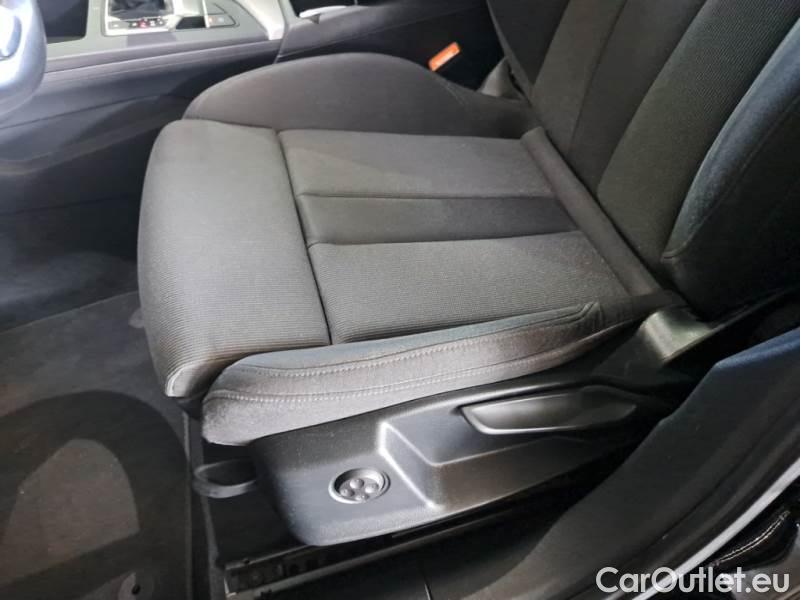 Audi  A4 AUDI  AVANT / 2019 / 5P / STATION WAGON 2.0 30 TDI 100KW SLINE EDIT. S TRONIC #110