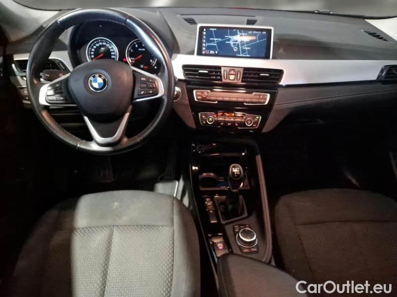 Bmw  X2 BMW  / 2017 / 5P / SUV SDRIVE 16D BUSINESS X #3
