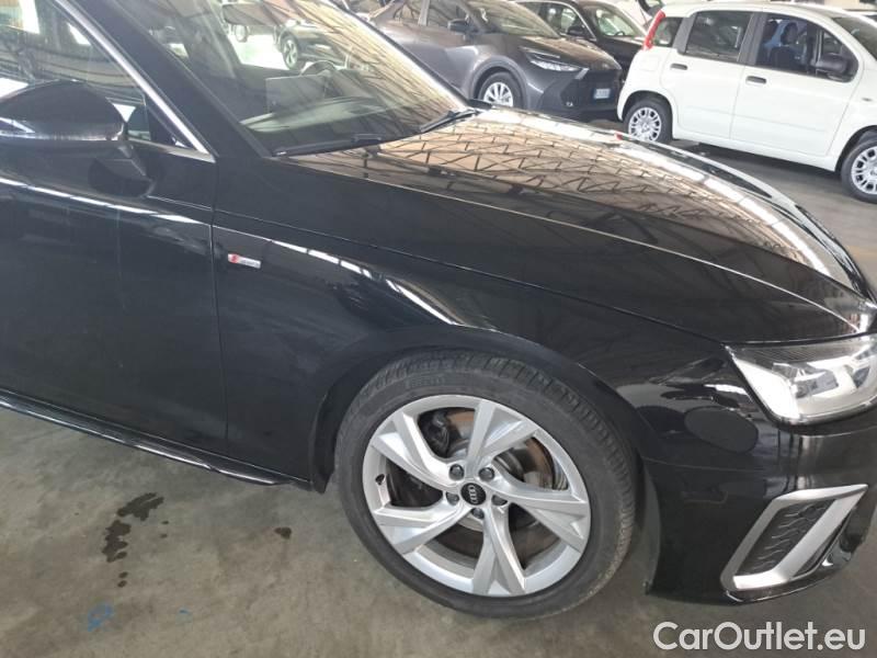 Audi  A4 AUDI  AVANT / 2019 / 5P / STATION WAGON 2.0 30 TDI 100KW SLINE EDIT. S TRONIC #40