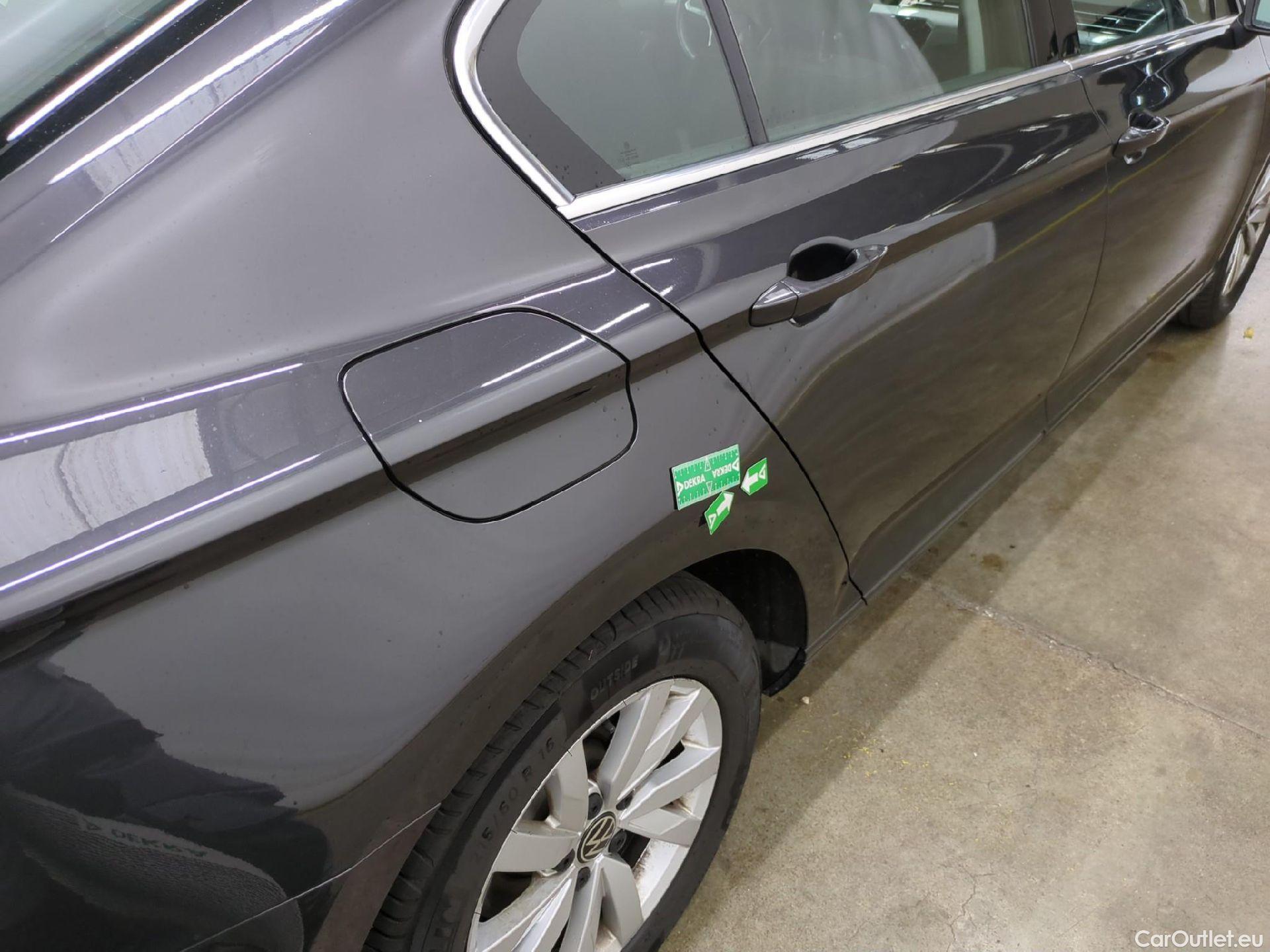  Volkswagen  Passat  Berline Business 2.0 TDI 150CV BVA7 E6d #11
