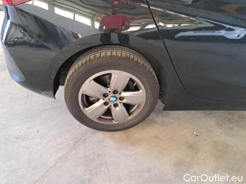Bmw  Serie 1 BMW  / 2019 / 5P / BERLINA 116D ADVANTAGE #91