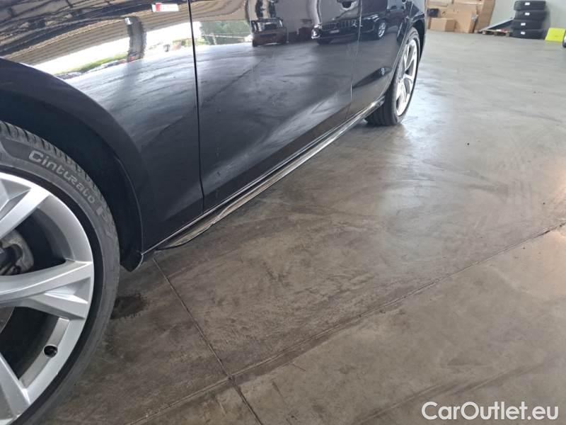 Audi  A4 AUDI  AVANT / 2019 / 5P / STATION WAGON 2.0 30 TDI 100KW SLINE EDIT. S TRONIC #90