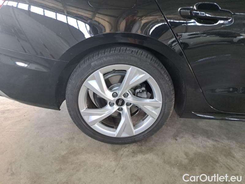 Audi  A4 AUDI  AVANT / 2019 / 5P / STATION WAGON 2.0 30 TDI 100KW SLINE EDIT. S TRONIC #100