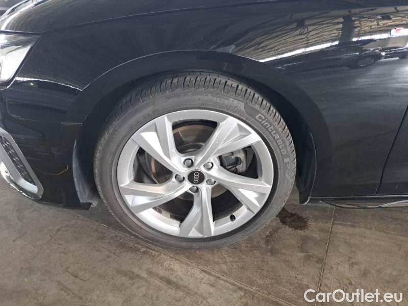 Audi  A4 AUDI  AVANT / 2019 / 5P / STATION WAGON 2.0 30 TDI 100KW SLINE EDIT. S TRONIC #104