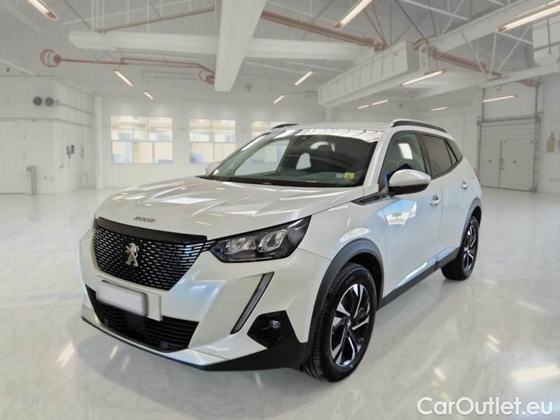 Peugeot  2008 PEUGEOT  / 2019 / 5P / CROSSOVER BLUEHDI 130 EAT8 ALLURE PACK S/S AUT. #1