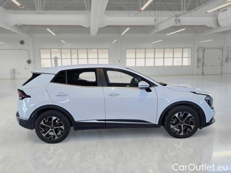 KIA  Sportage KIA  / 2021 / 5P / SUV 1.6 CRDI MHEV STYLE 2WD DCT #7