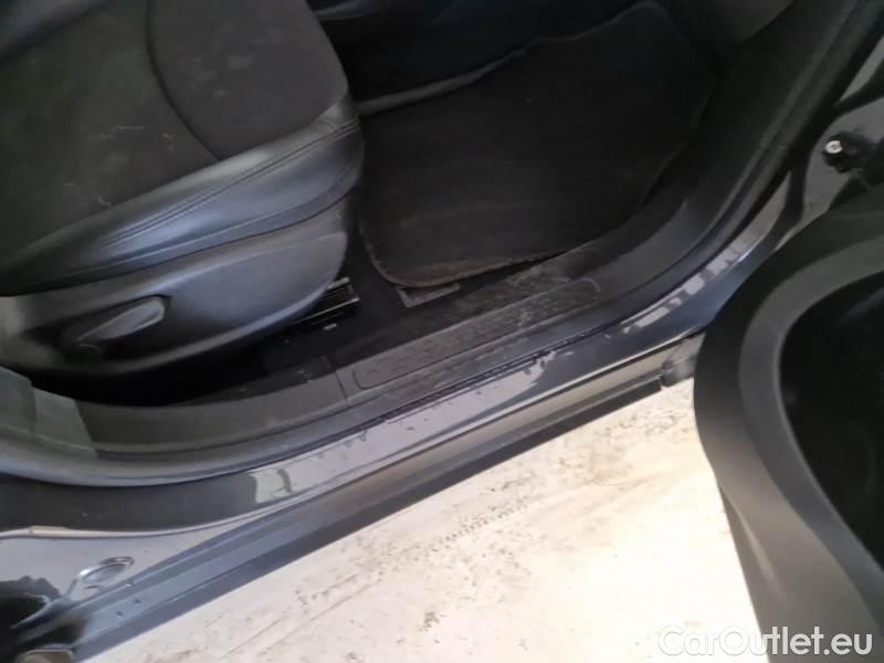 Fiat  500 FIAT X / 2018 / 5P / CROSSOVER 1.3 MJET 95CV E6D CONNECT #74