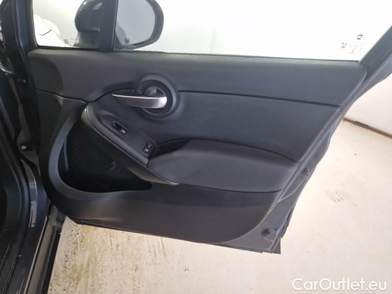 Fiat  500 FIAT X / 2018 / 5P / CROSSOVER 1.3 MJET 95CV E6D CONNECT #72