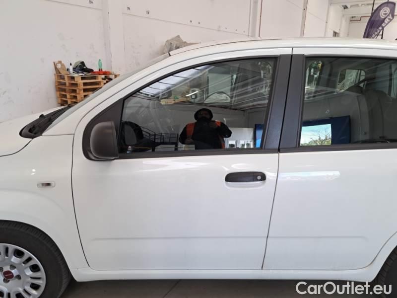 Fiat  Panda FIAT  / 2011 / 5P / BERLINA 1.2 69CV E6 EASY #60