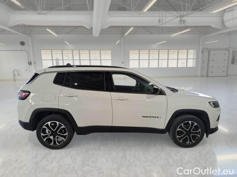 Jeep  Compass JEEP  / 2021 / 5P / SUV 1.6 MJET II 96KW LIMITED #7