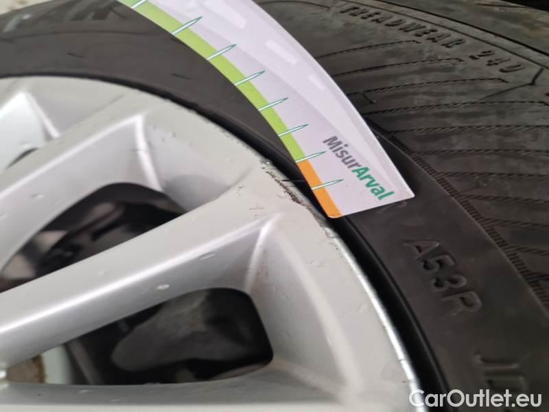 Fiat  500 FIAT X / 2018 / 5P / CROSSOVER 1.3 MJET 95CV E6D CONNECT #35