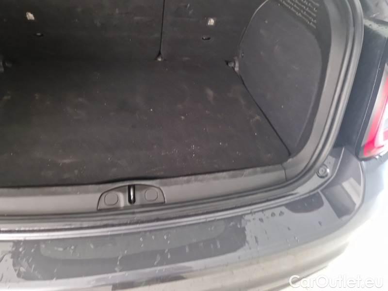 Fiat  500 FIAT X / 2018 / 5P / CROSSOVER 1.3 MJET 95CV E6D CONNECT #54