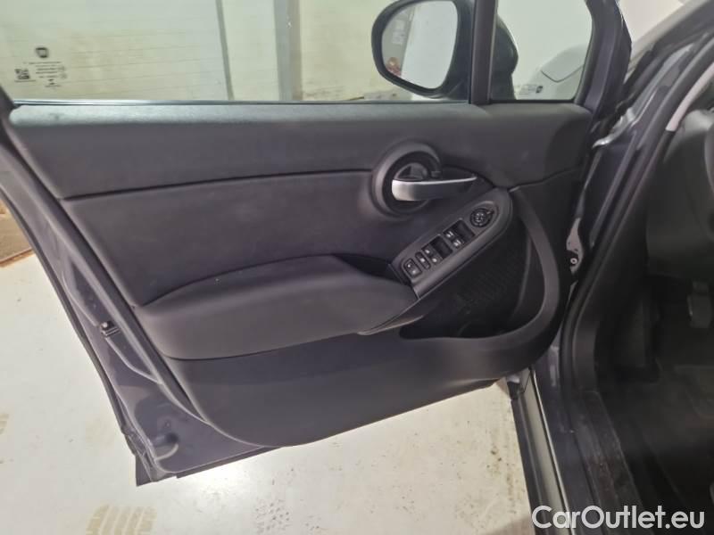 Fiat  500 FIAT X / 2018 / 5P / CROSSOVER 1.3 MJET 95CV E6D CONNECT #38