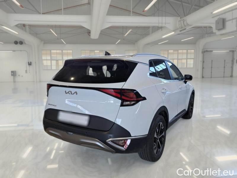 KIA  Sportage KIA  / 2021 / 5P / SUV 1.6 CRDI MHEV STYLE 2WD DCT #2